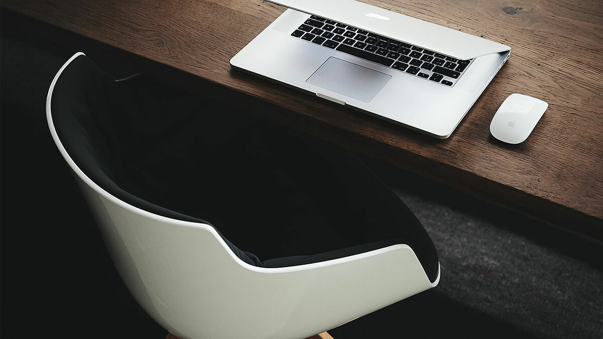 © Luca Bravo // Unsplash Unternehmen